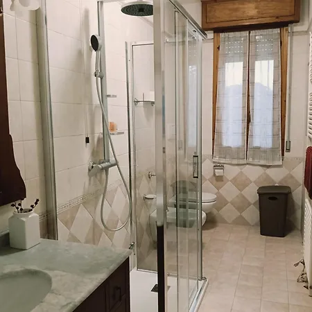 شقة A Manzoni House